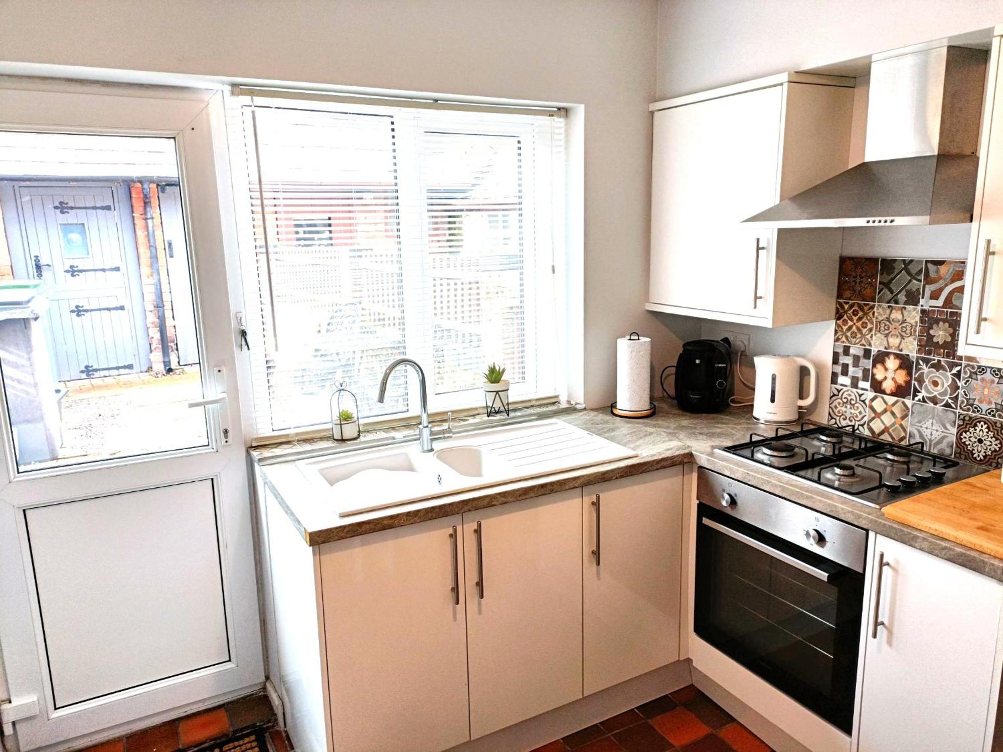 Charming Terrace Home In Whitchurch Whitchurch (Shropshire) Exterior foto